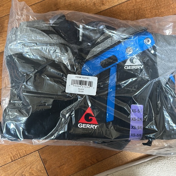 NWT Gerry Youth Systems Jacket, Black - Picture 7 of 8